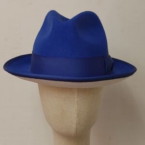 MEN'S MONTIQUE 2 1/4" BRIM 100% WOOL FELT WHITE BOTTOM FEDORA HAT. H79